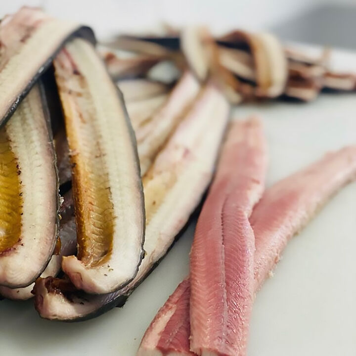 Smoked eel